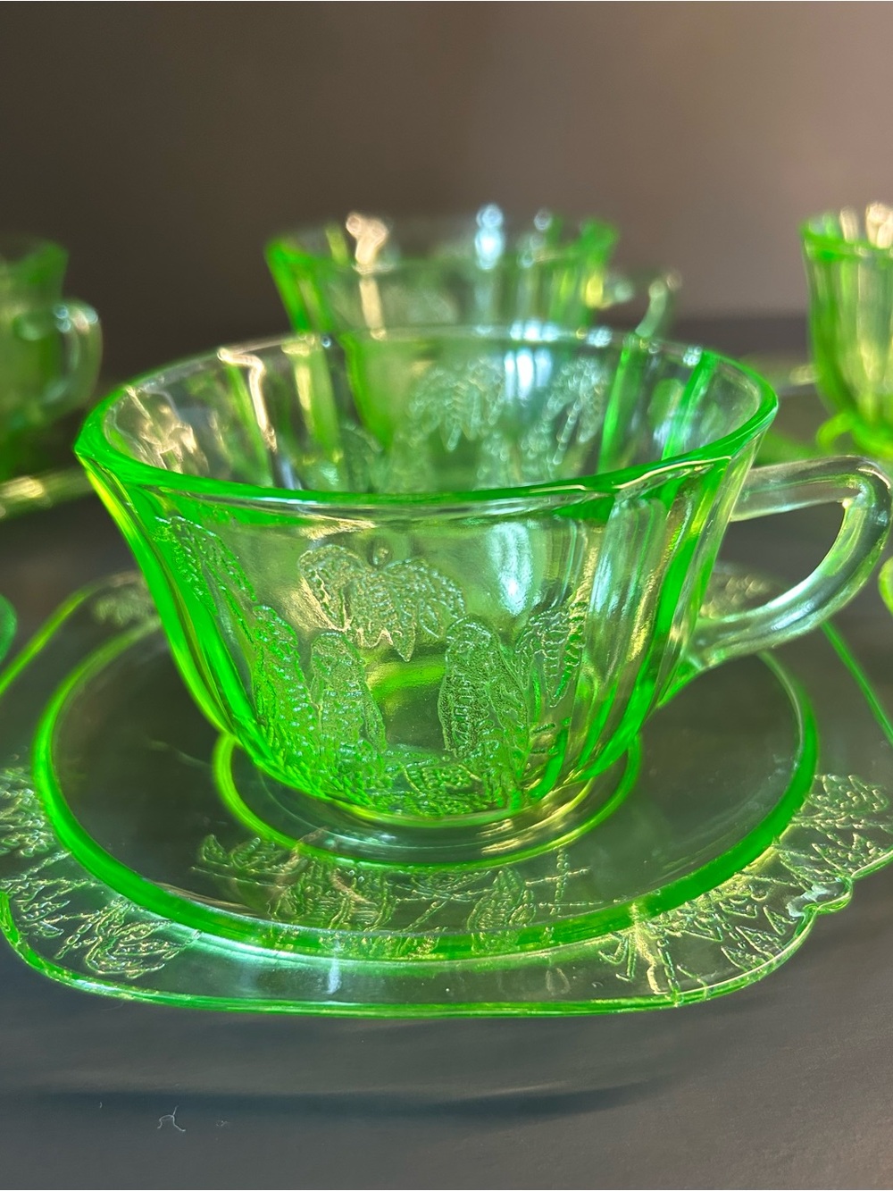 Federal Sylvan “Parrot “ Uranium Depression Glass Cups And Saucers Set Of 6